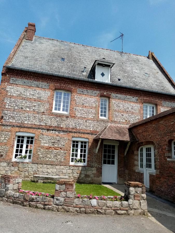 Au Claire De Lune Le Bourg-Dun Exterior foto